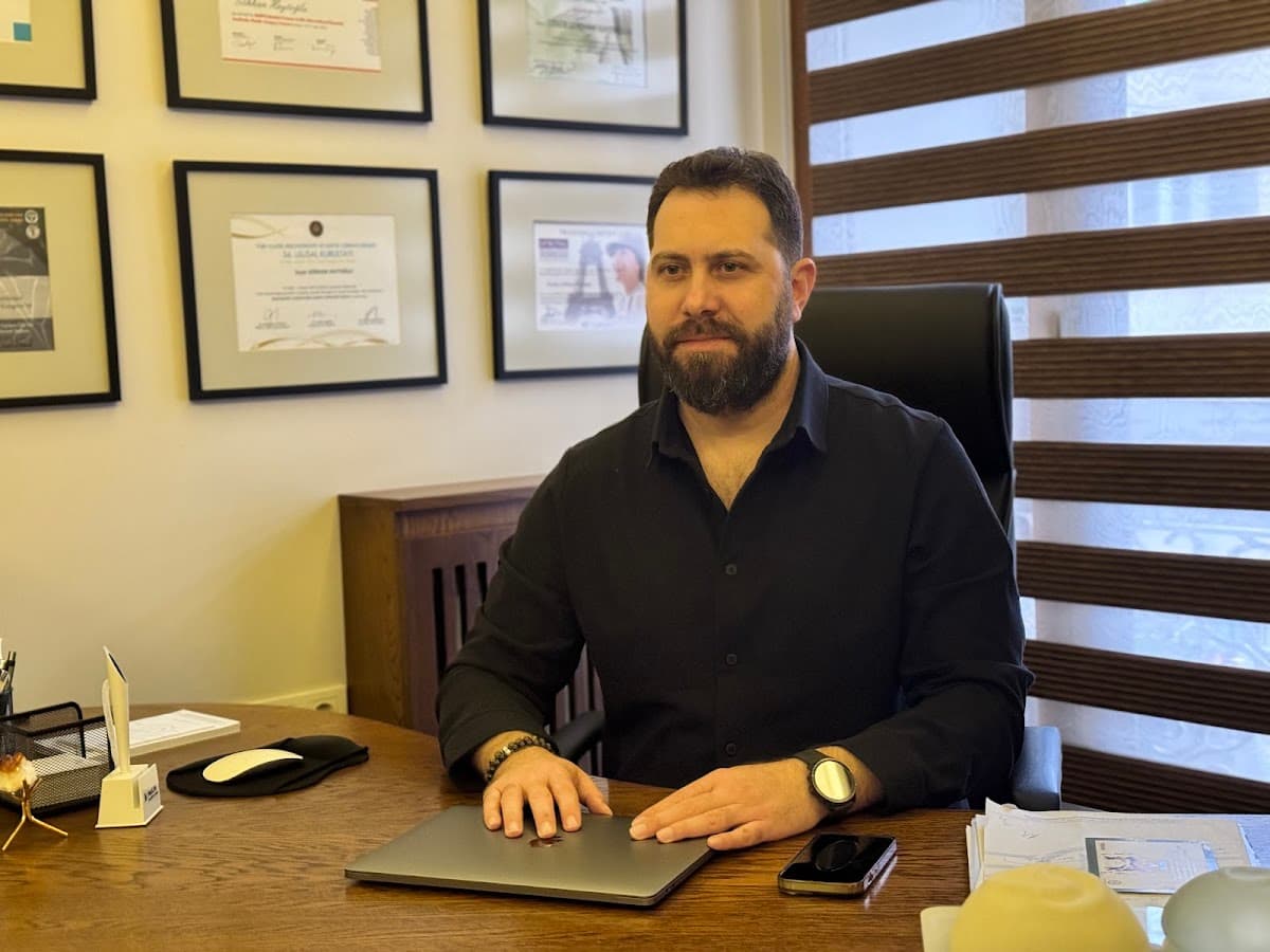 Op. Dr. Gökhan HAYTOĞLU, Meme Estetiği, Karın Germe, Meme Büyütme, Vaser Liposuction