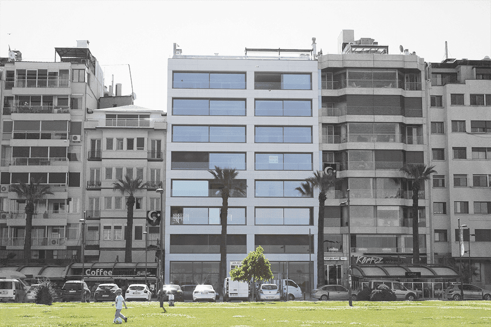 Prof. Dr. Ufuk Bilkay - İzmir Estetik Cerrahi