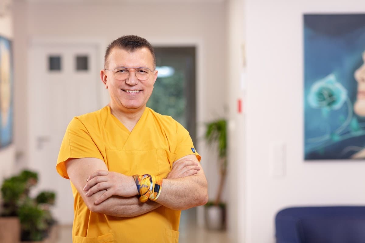 Prof. Dr. Raşit Midilli | İzmir Burun Estetiği Rinoplasti