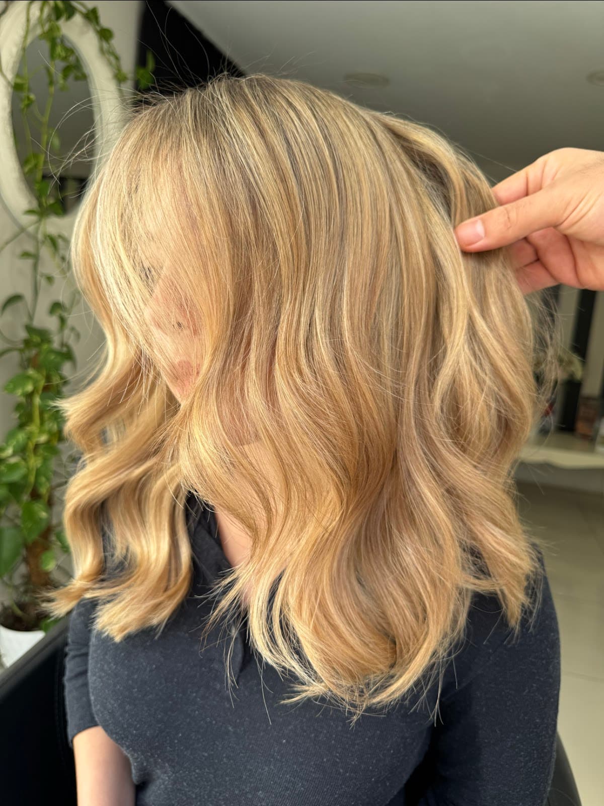 Barış Koç Hairstylist