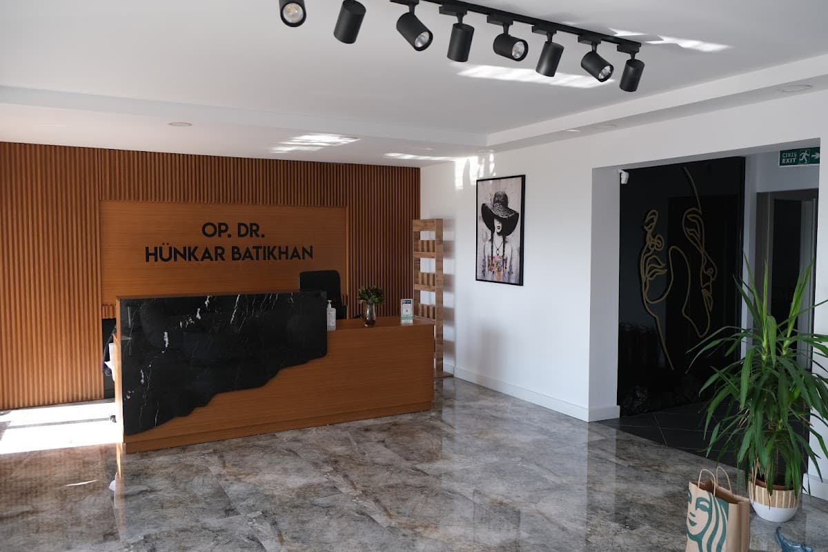 Op. Dr. Hünkar Batıkhan