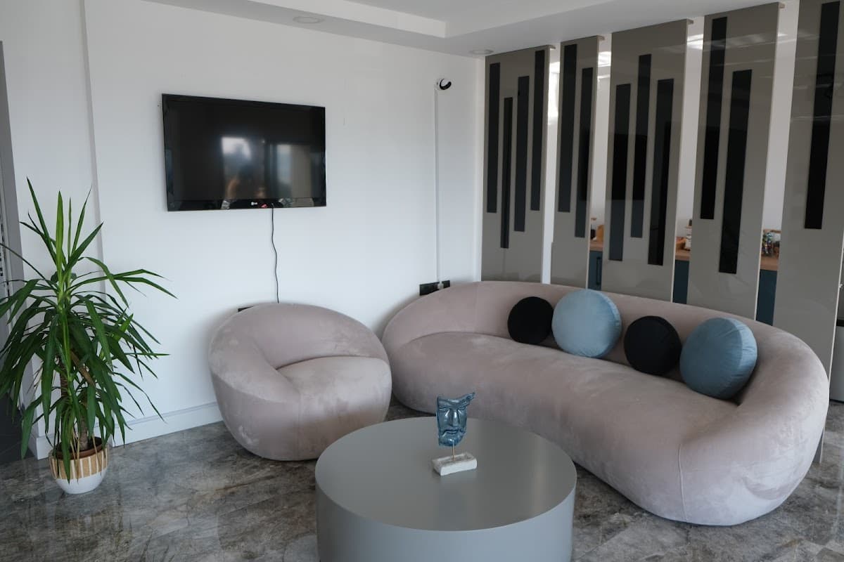 Op. Dr. Hünkar Batıkhan