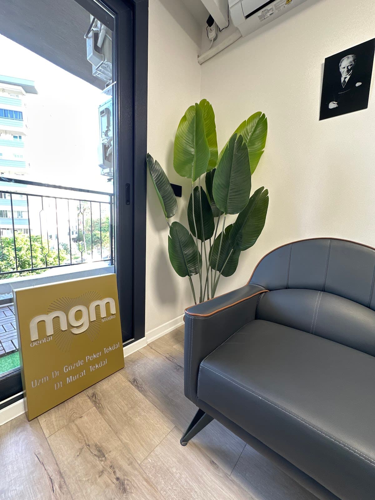 Mgm Dental Studio