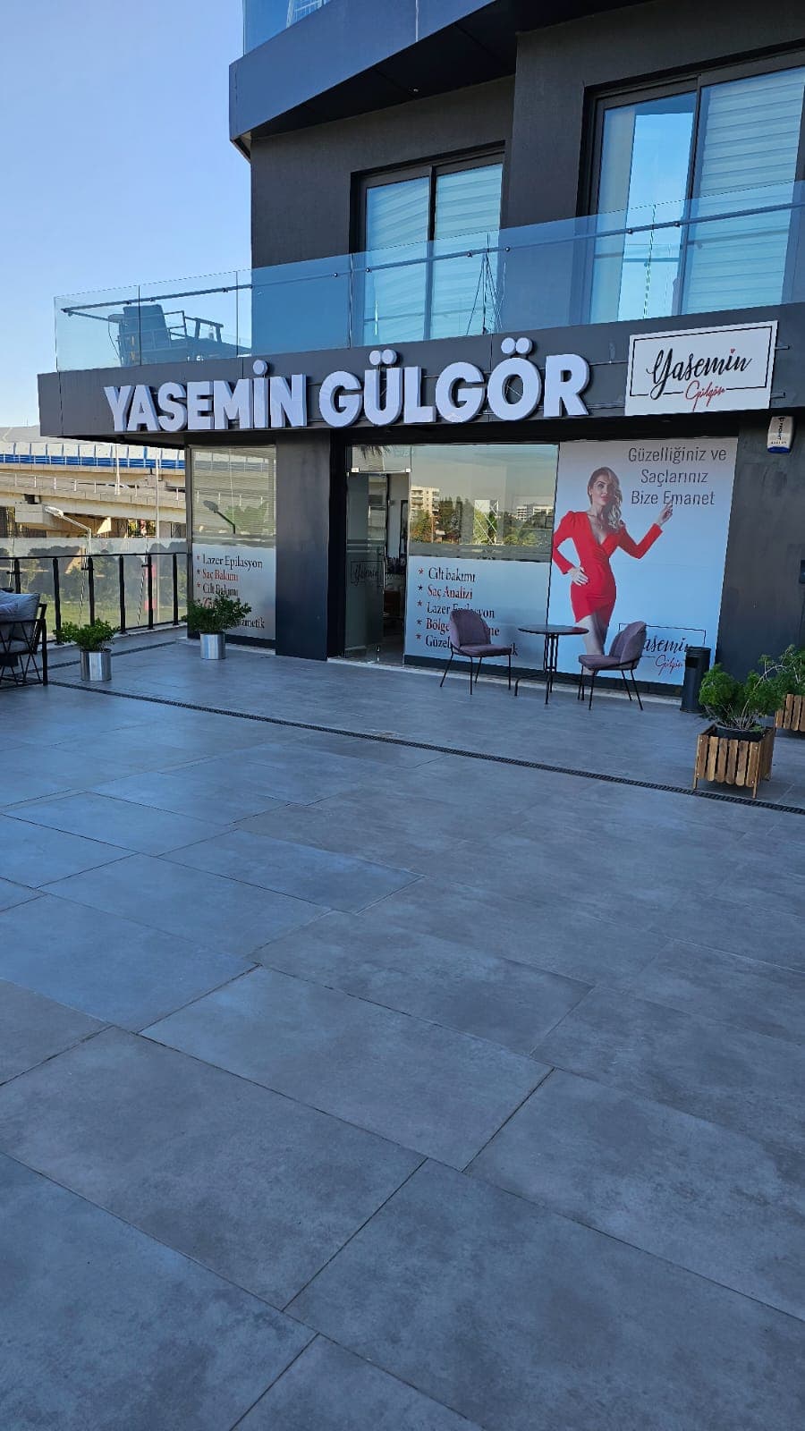 Yasemin Gülgör Saç Ekim Güzellik ve Estetik Merkezi