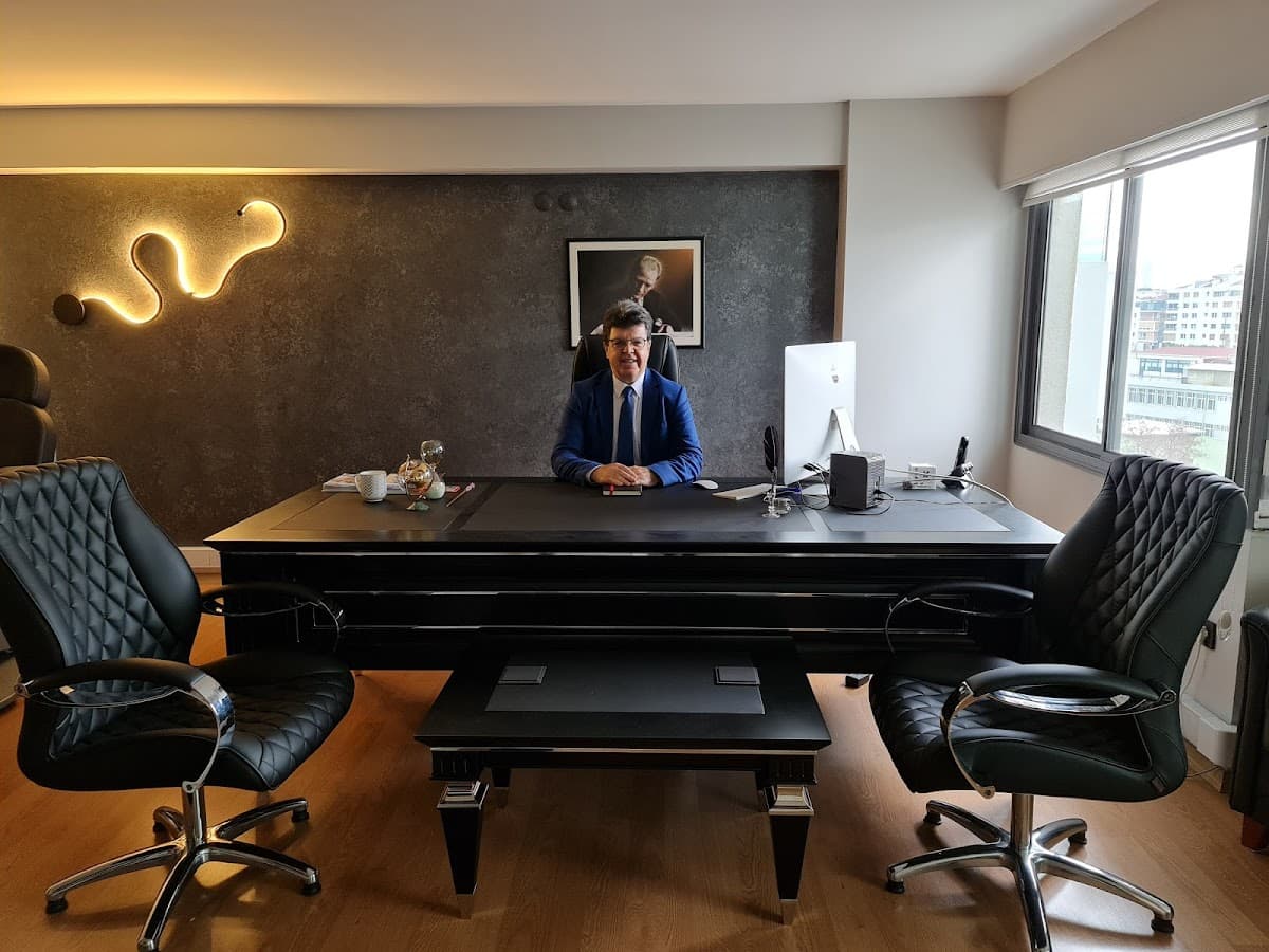 Prof. Dr. Fazıl Apaydın