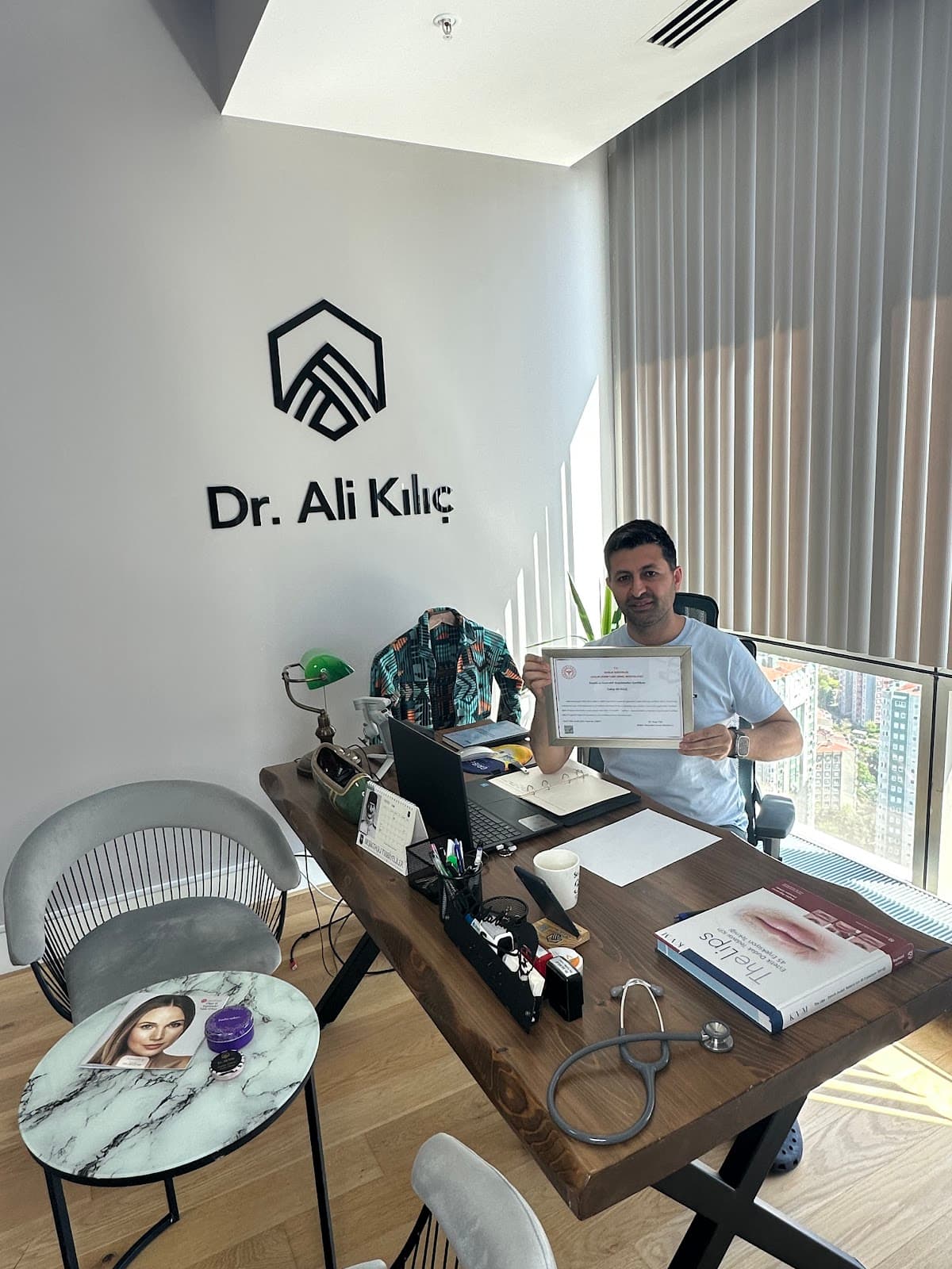 Dr. Ali KILIÇ I Medical Aesthetics Doctor | Botox | Lip Filler | Mesotherapy | Jawline Filler