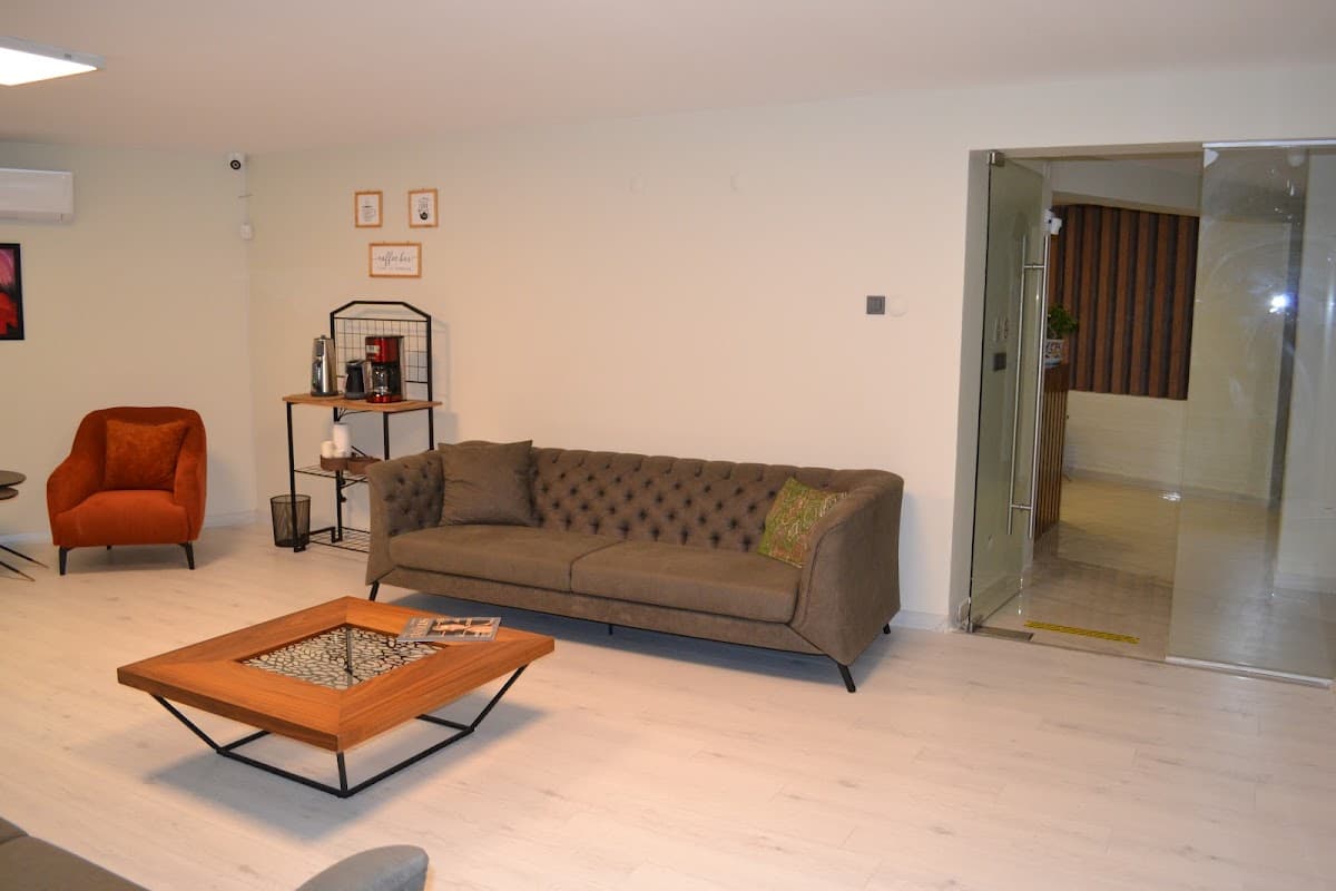 Prof. Dr. Bilsev İnce Estetik Cerrahi Kliniği