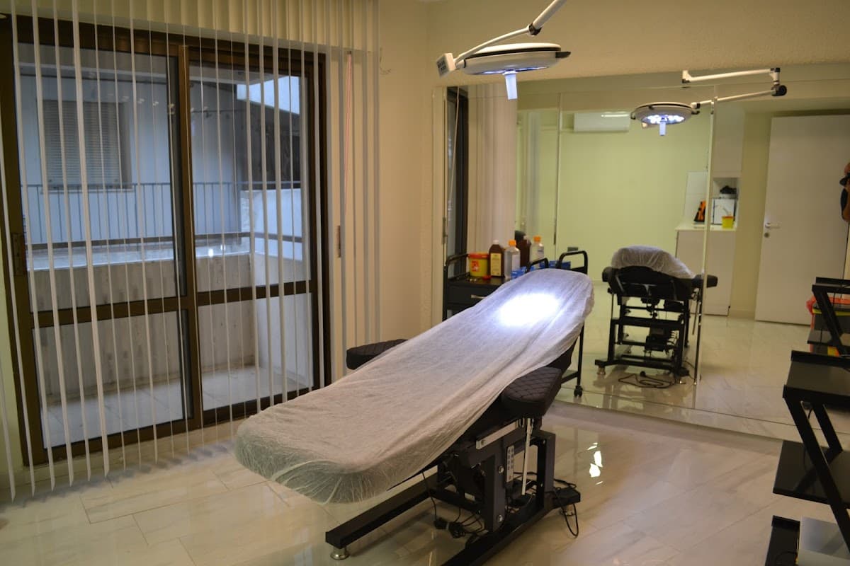 Prof. Dr. Bilsev İnce Estetik Cerrahi Kliniği