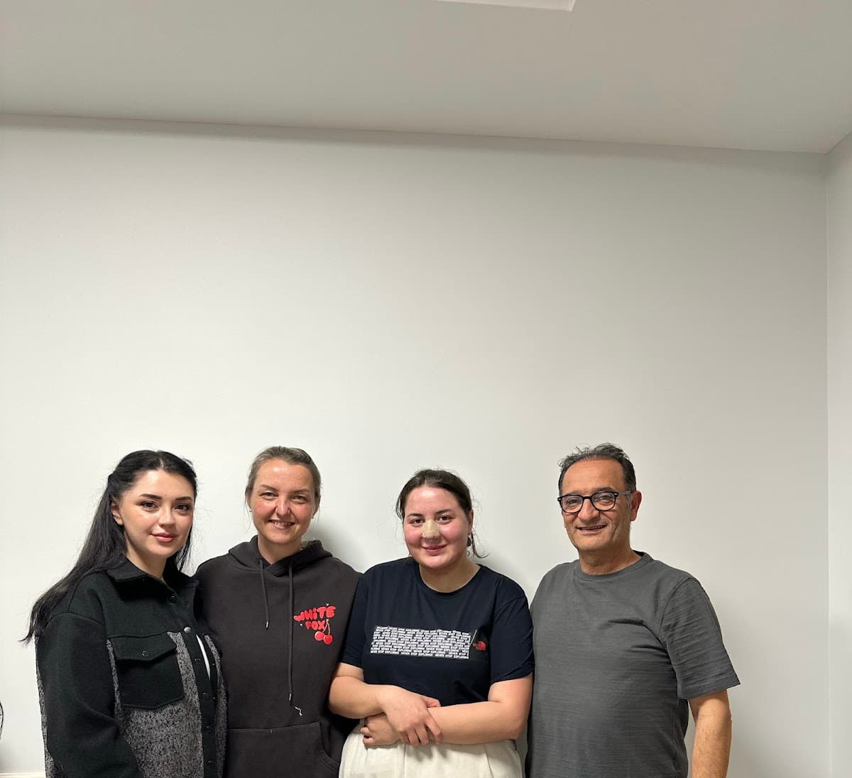 İstanbul Estetik Plastik Merkezi - Prof. Dr. Bekir Atik