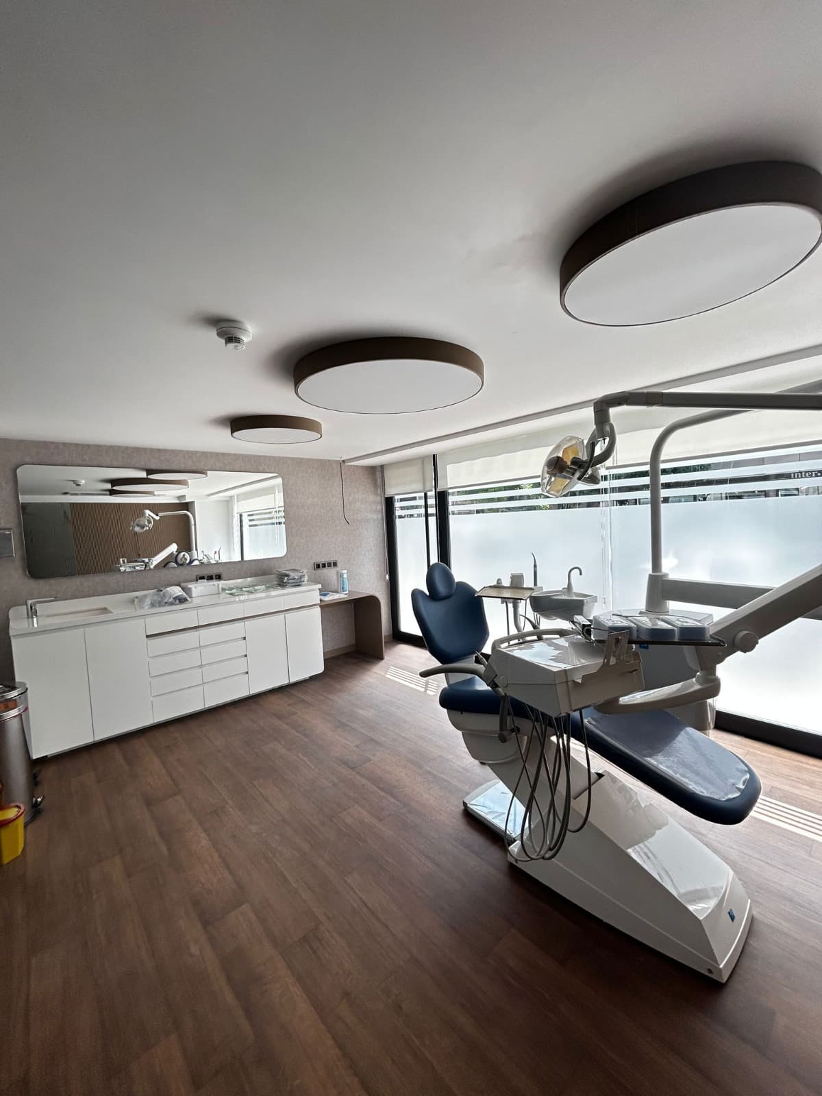 Özel Dental Design Clinic Ağız ve Diş Sağlığı Merkezi