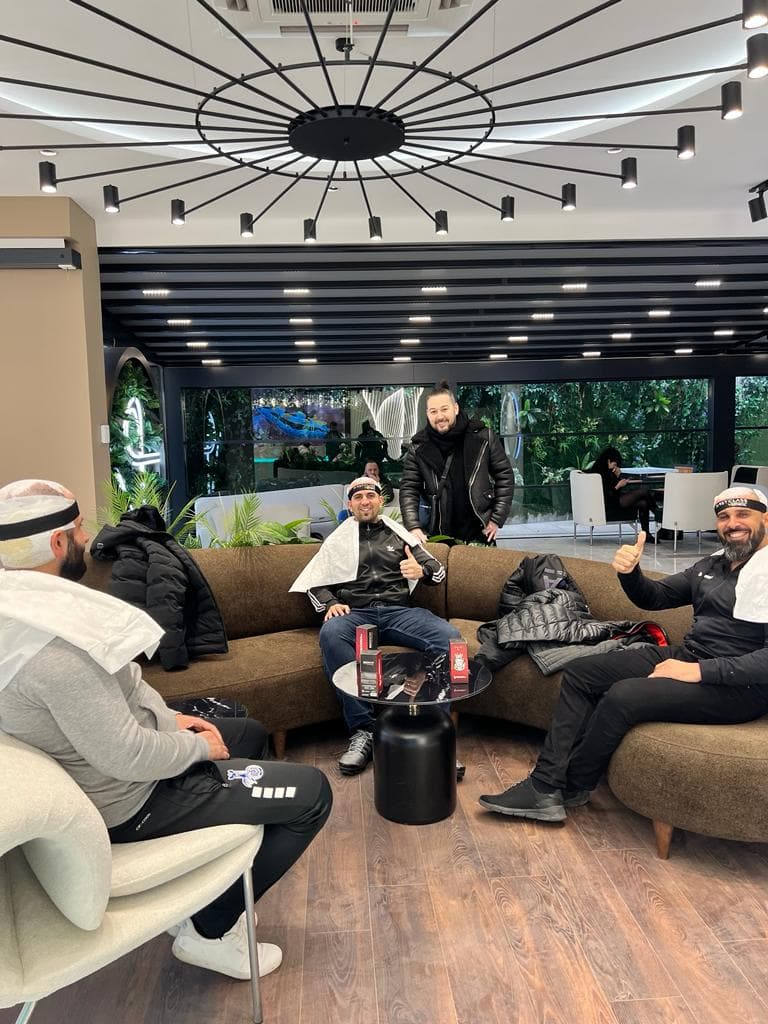 First Class Esthetic