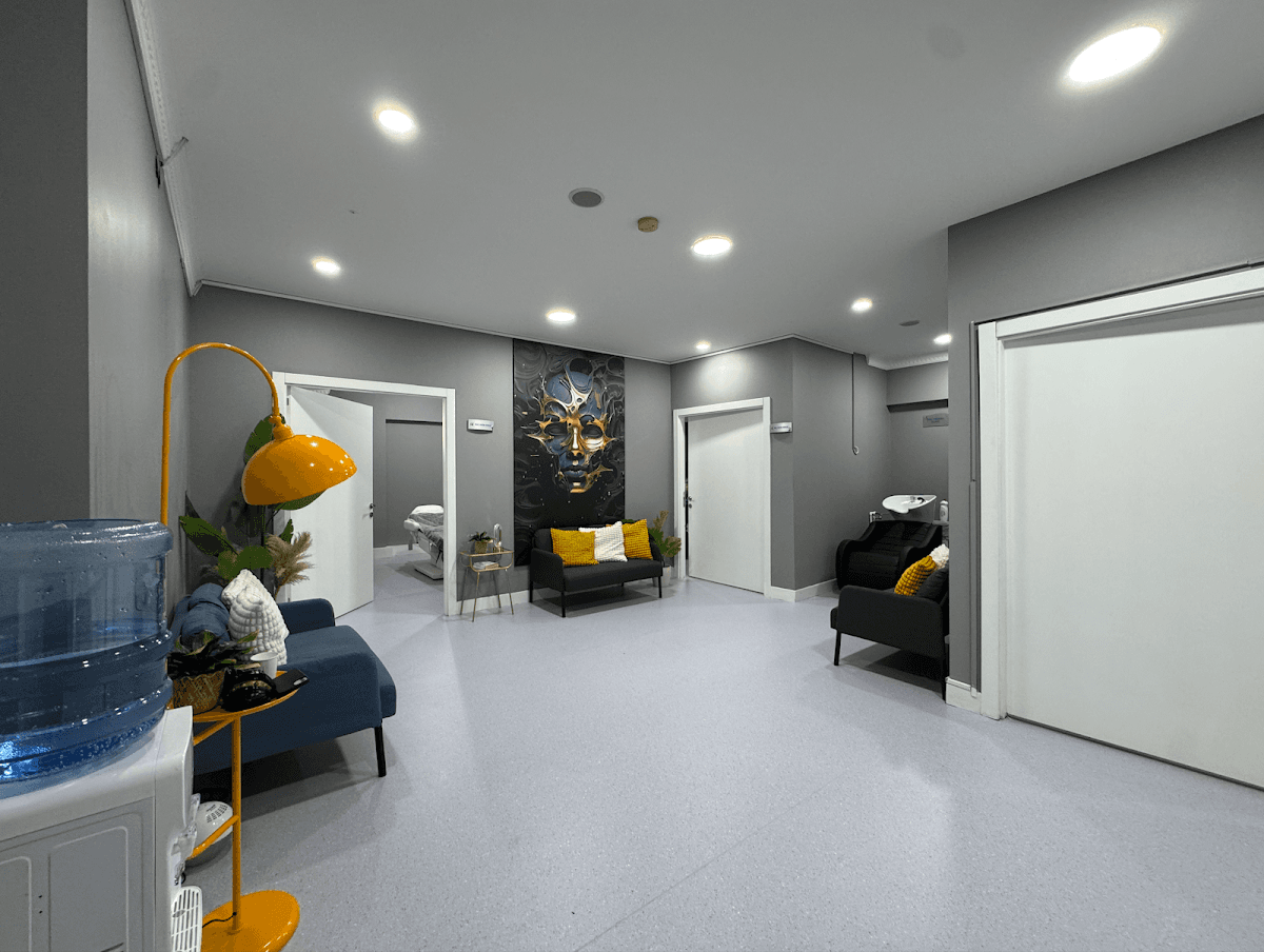 Mesen Mustafa Esen Saç Ekimi