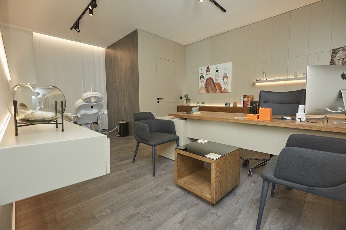 Op.Dr. Doğuş Yalçın Estetik Cerrahi Kliniği