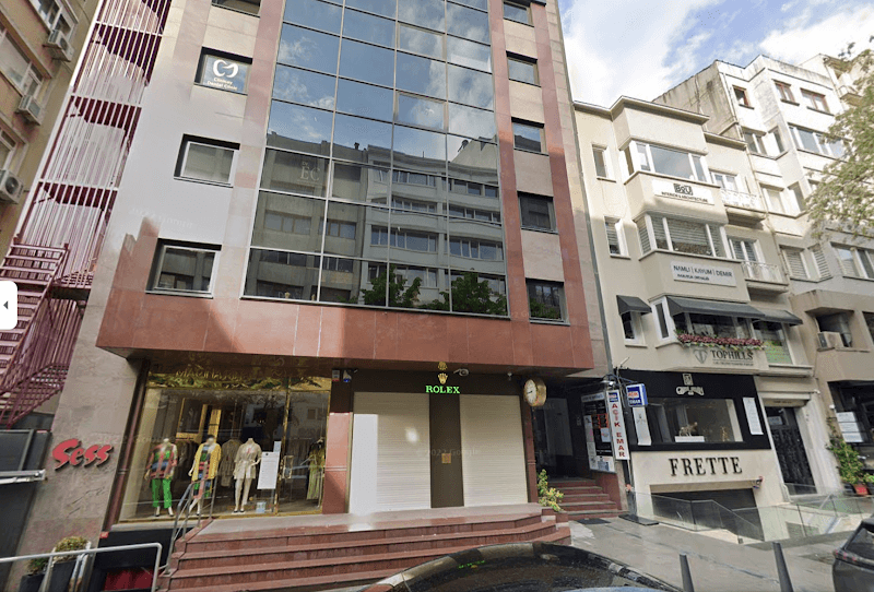 Dr. Ozan Erol - Photo 4