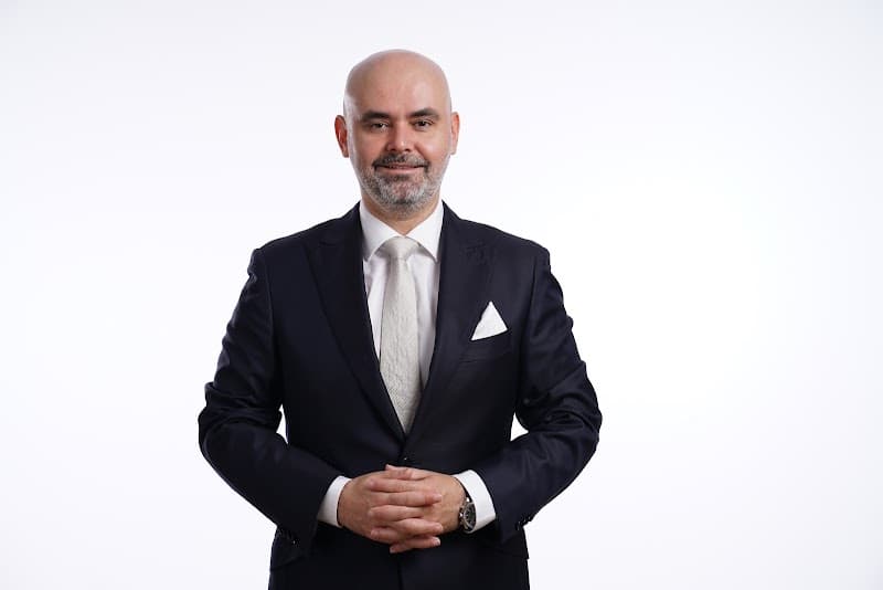 Dr. Salih Onur Basat