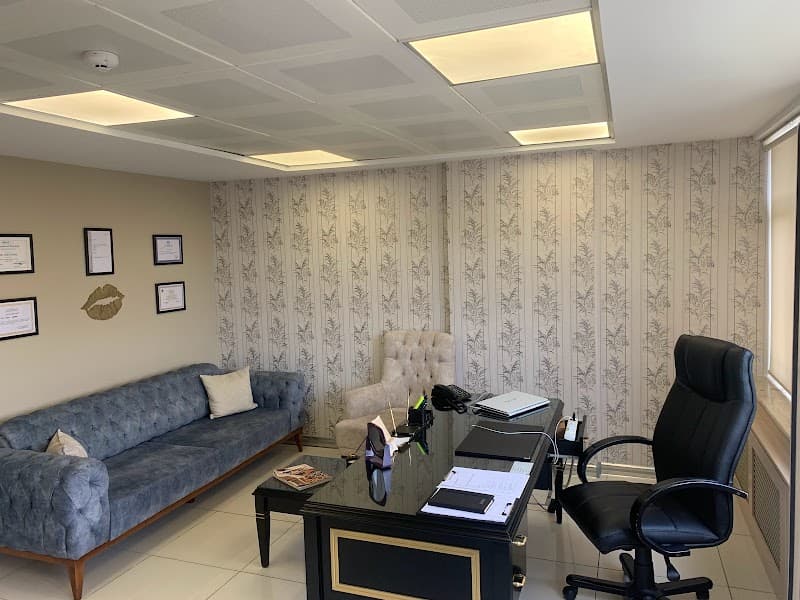 Dr. Yunuszade - Photo 3