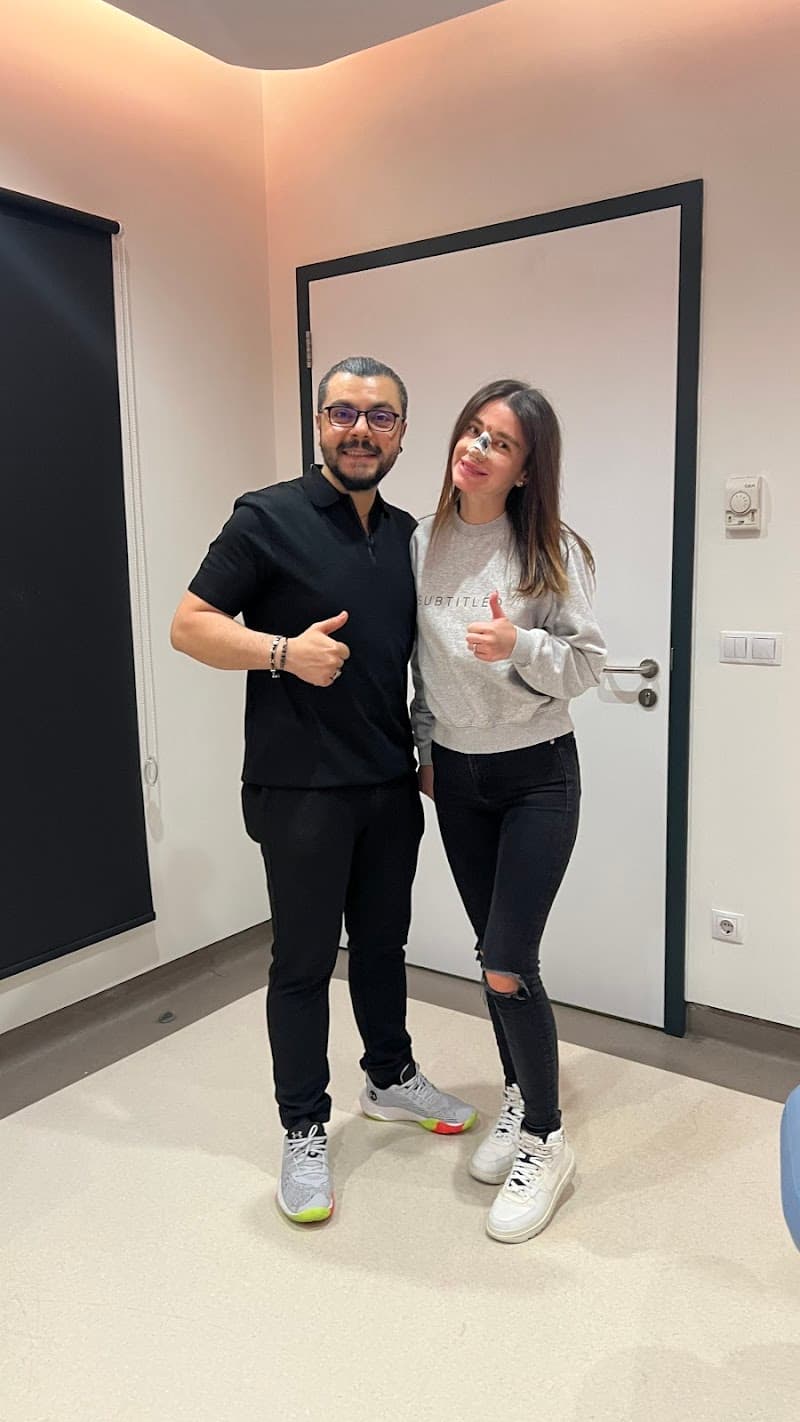 Op. Dr. Ahmet Alp - Photo 3