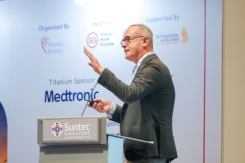 Op. Dr. Ayhan Çolak - Photo 2