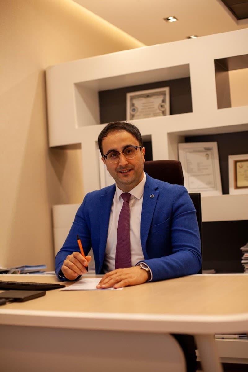 Op. Dr. Azer Zeynalov - Photo 2