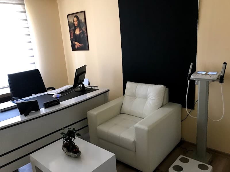 Op. Dr. Bahadır Çelik - Photo 2