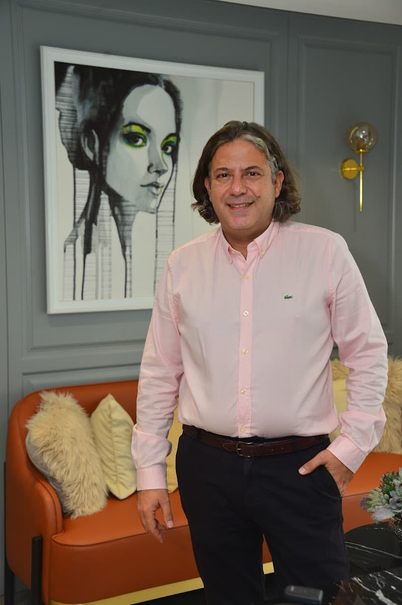 Op. Dr. Çağatay Ruhi