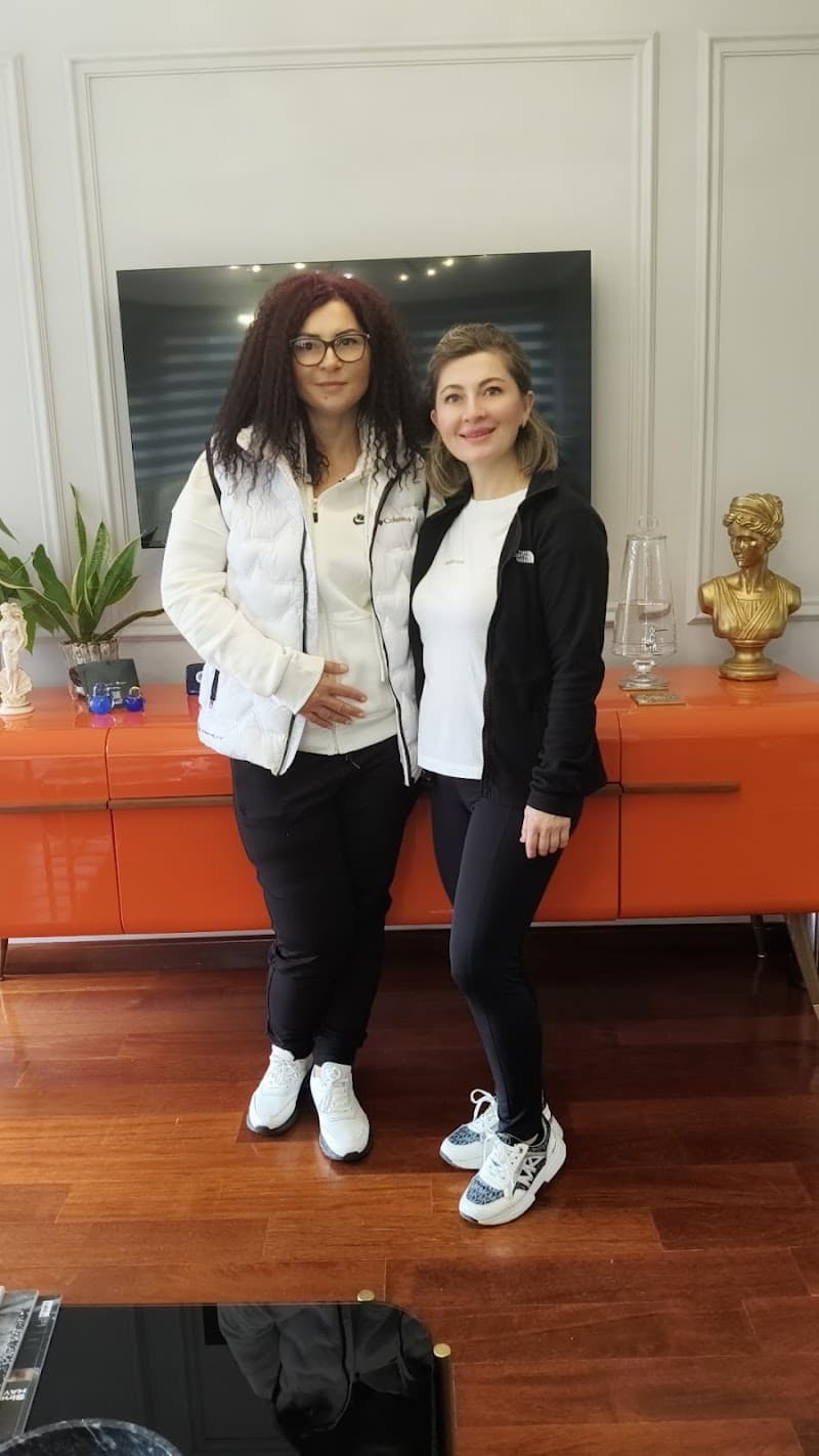 Op. Dr. Gamze Eren - Photo 4