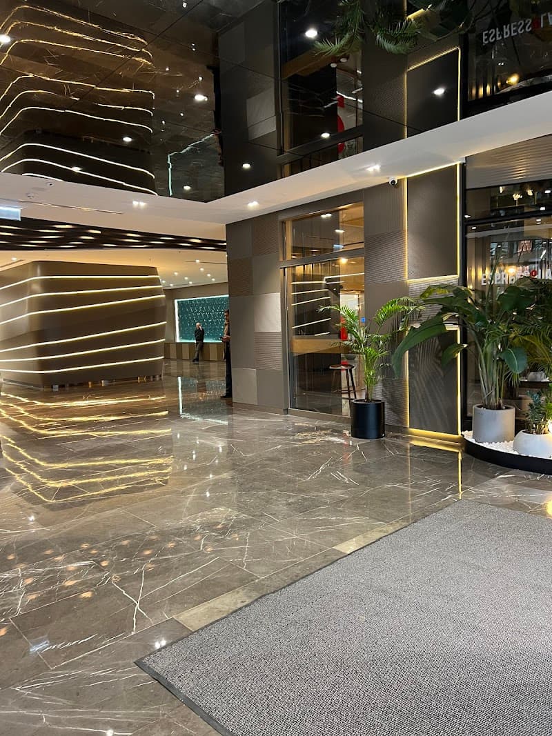 Op. Dr. Orhan Fahri Demir - Photo 2