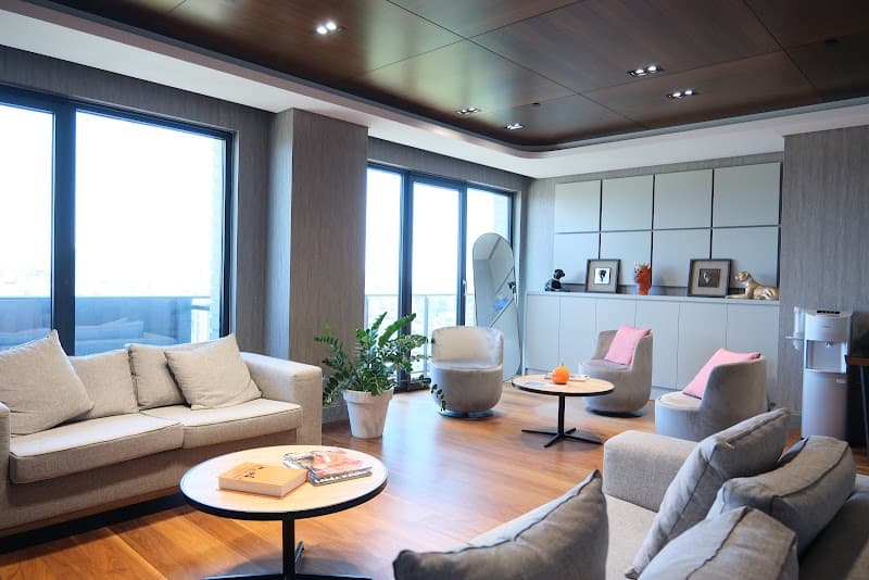 Op. Dr. Yunus Emre Şeker